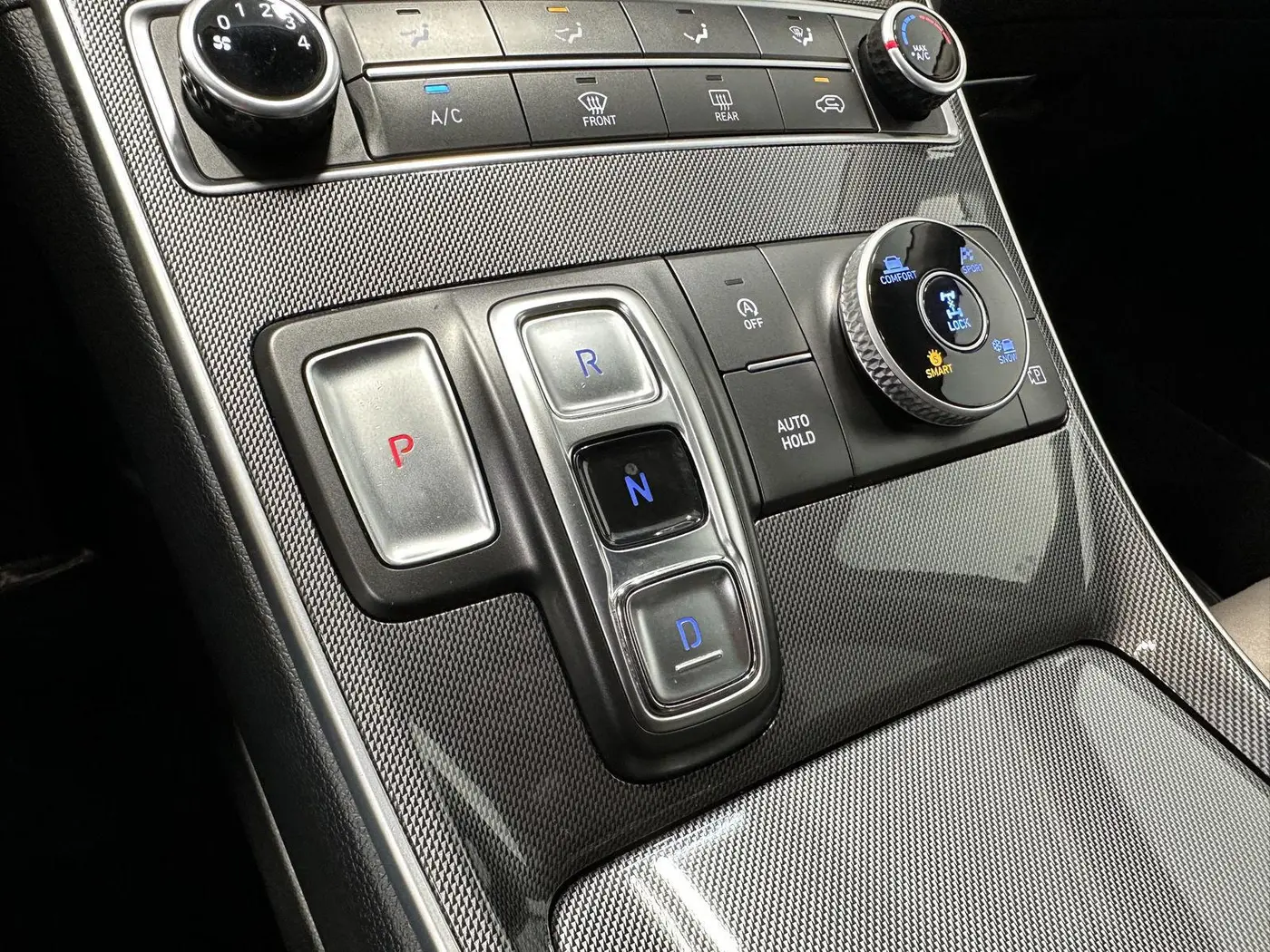 2023 Hyundai Santa Fe - $22,899
