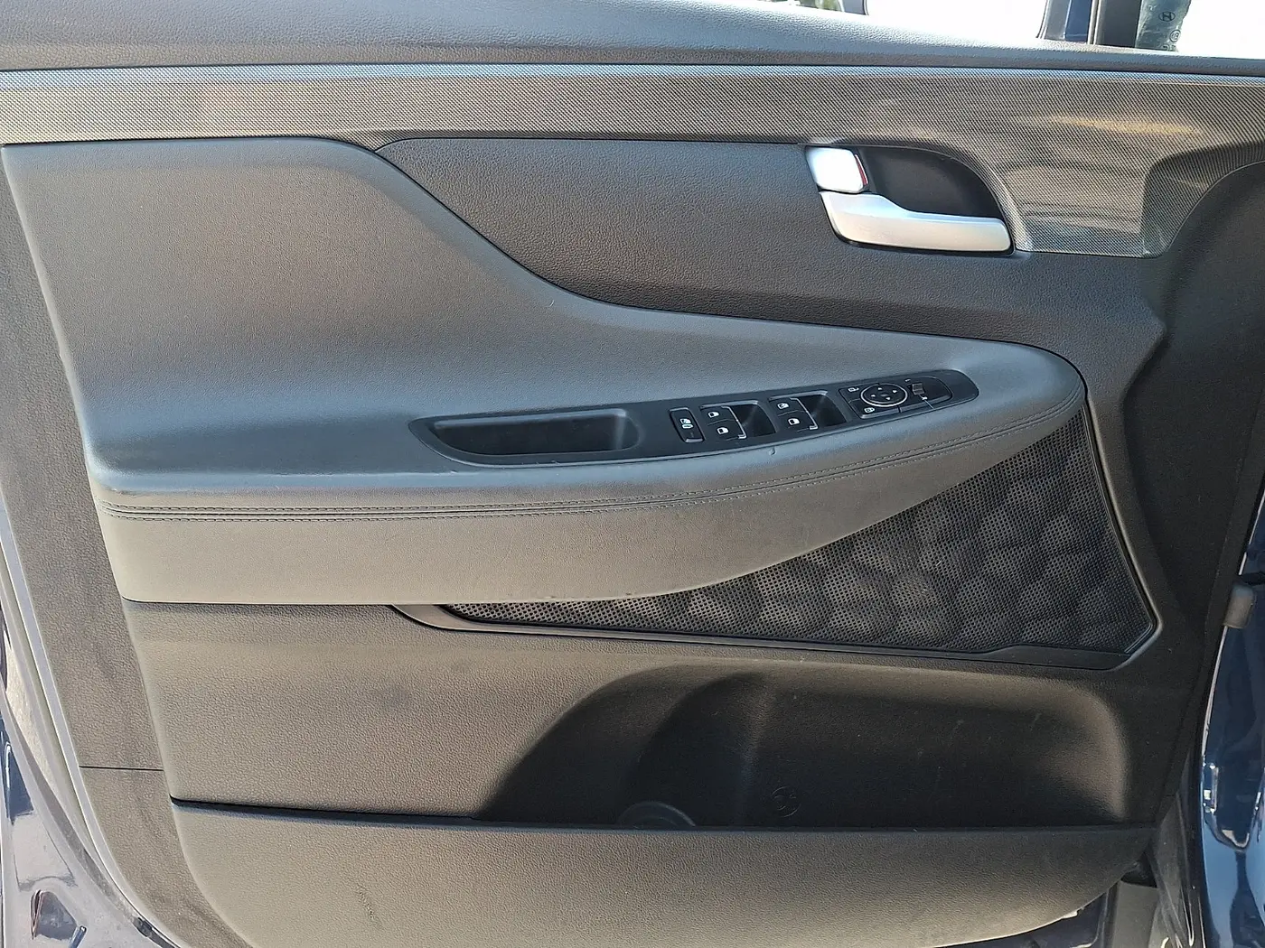 2023 Hyundai Santa Fe - $16,990