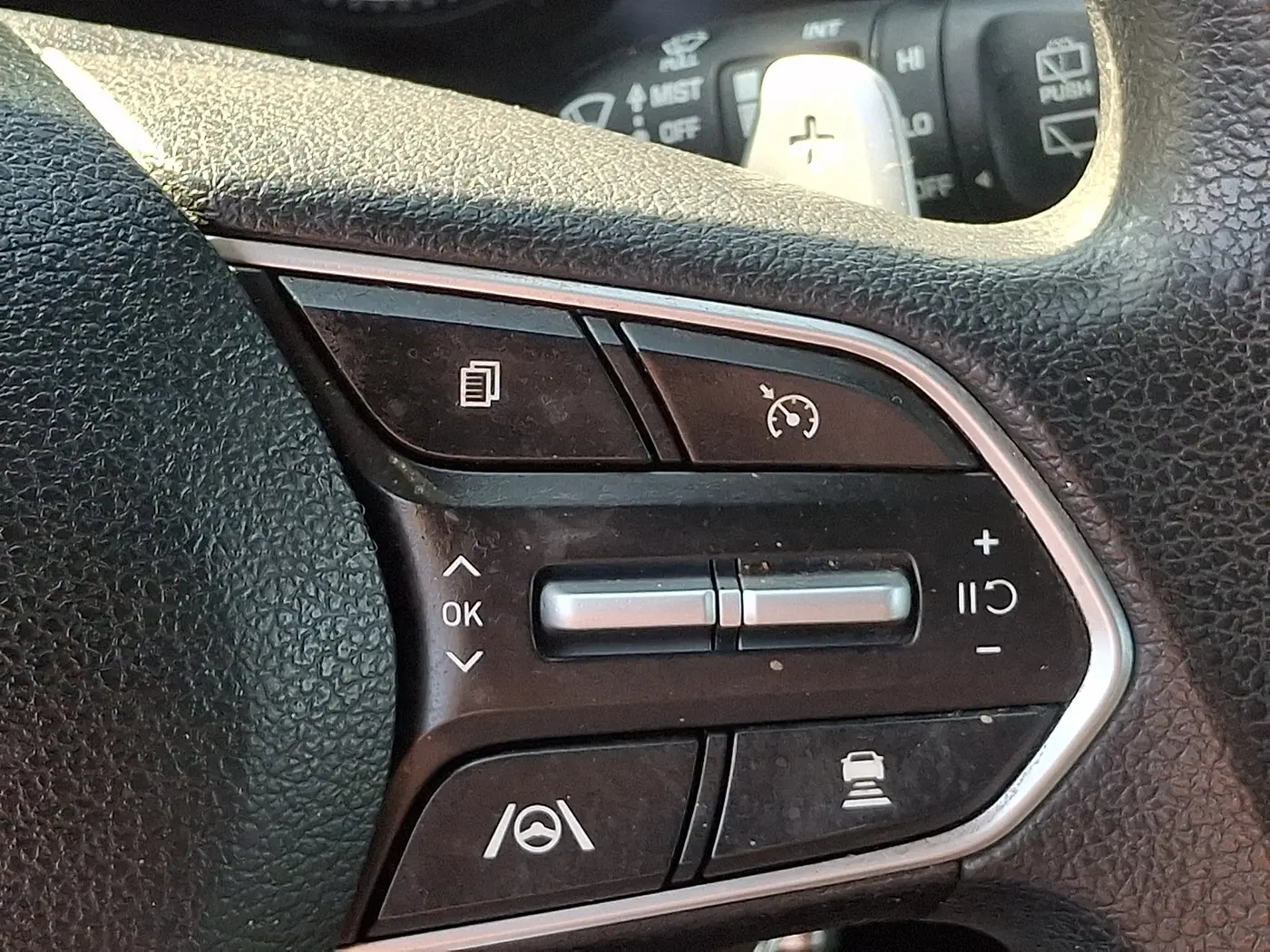 2023 Hyundai Santa Fe - $16,990