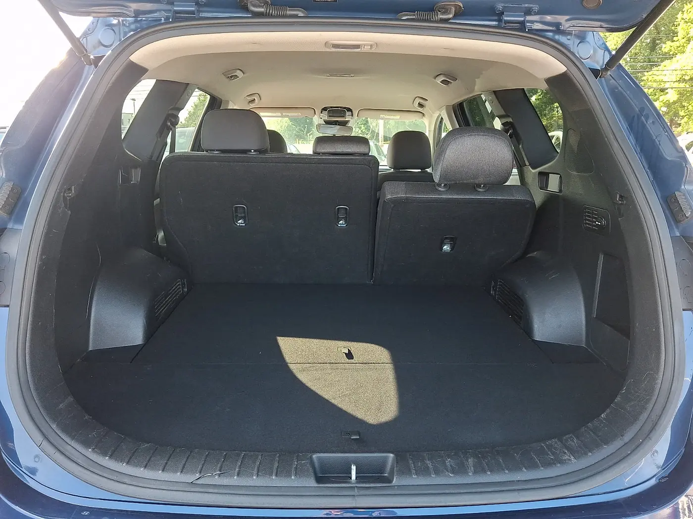 2023 Hyundai Santa Fe - $16,990
