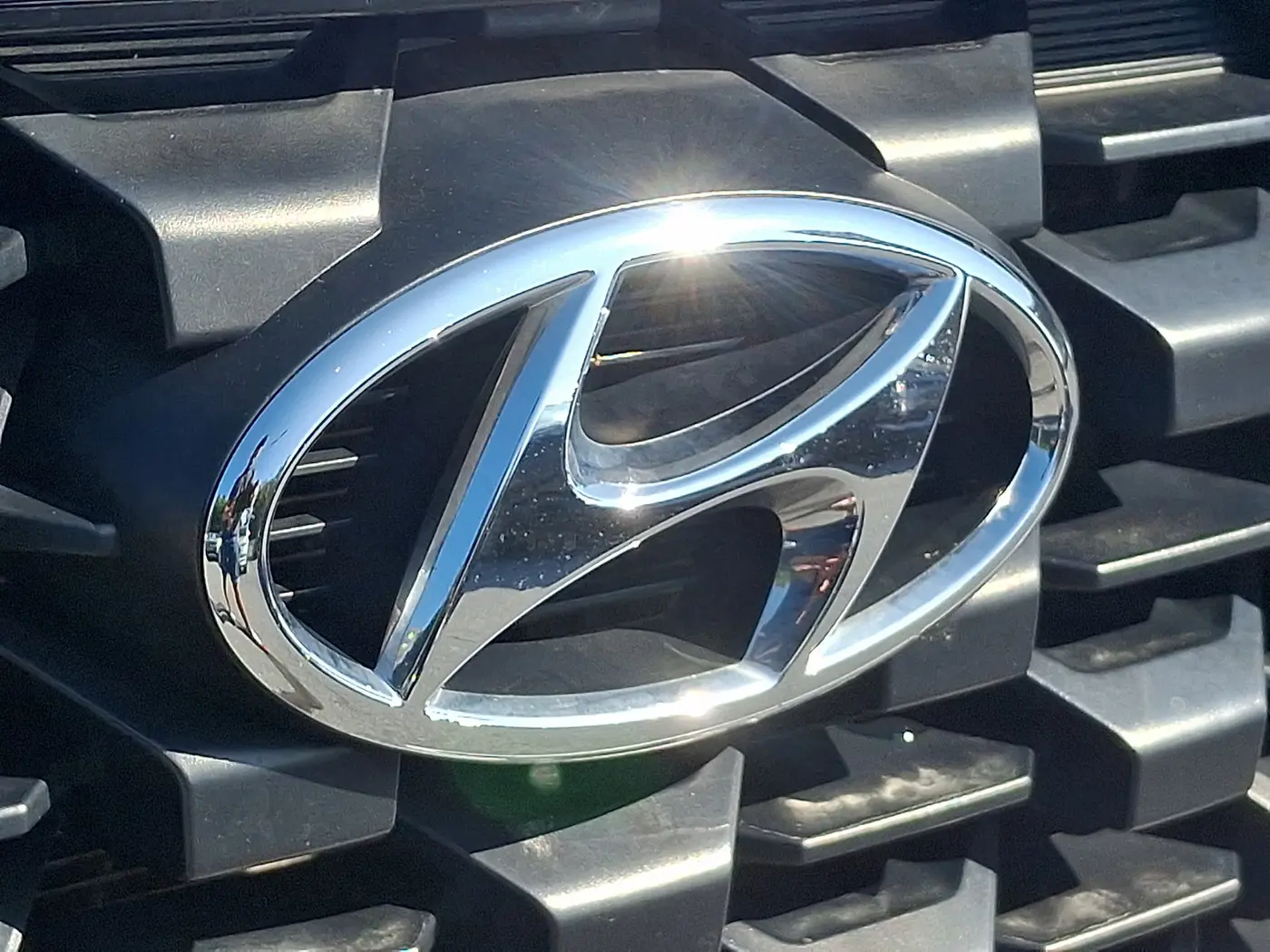 2023 Hyundai Santa Fe - $16,990