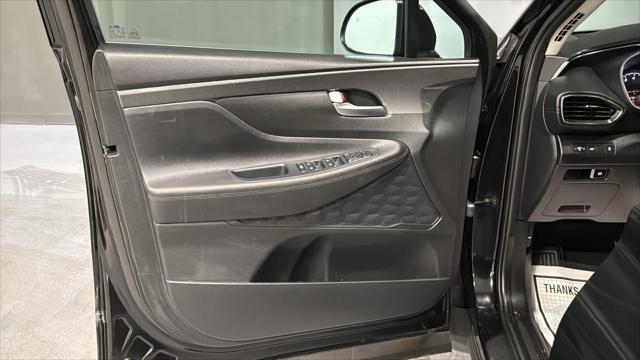 2023 Hyundai SANTA FE SE