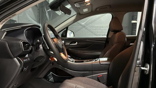 2023 Hyundai SANTA FE SE