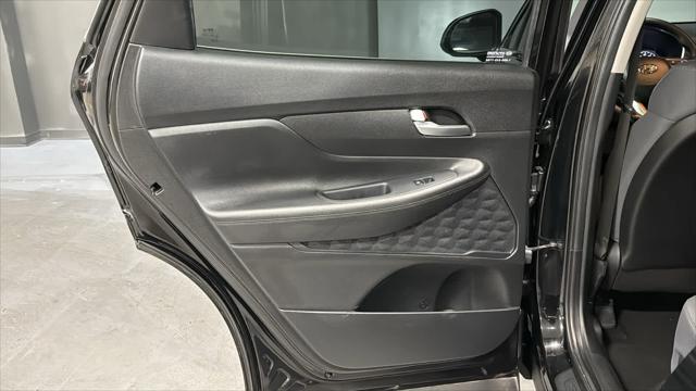 2023 Hyundai SANTA FE SE