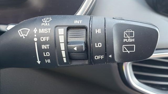 2021 Hyundai SANTA FE SE