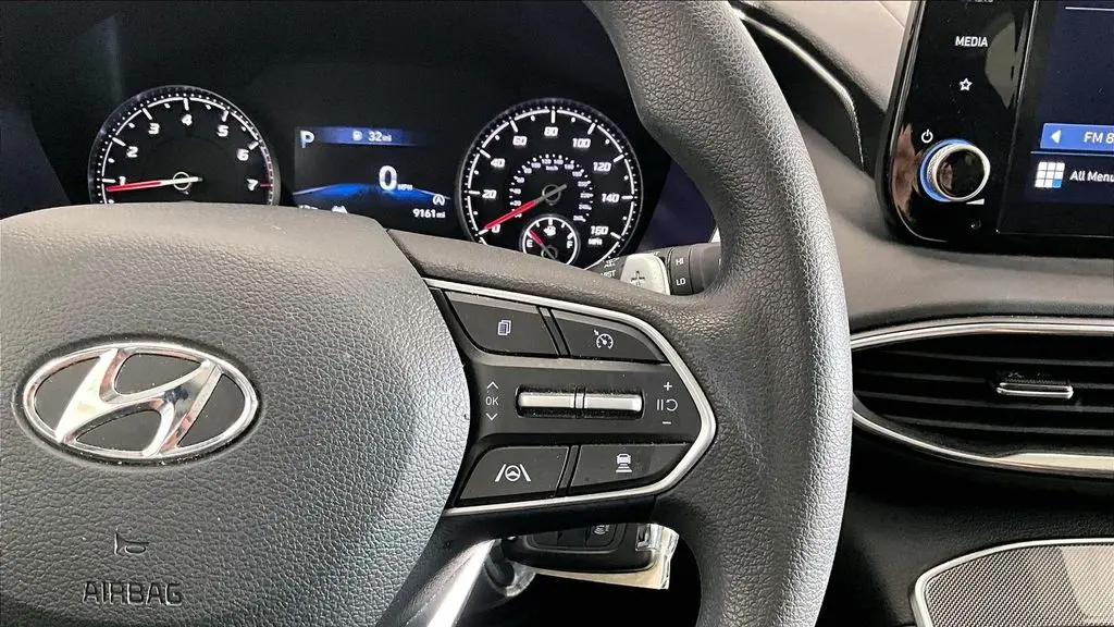 2023 Hyundai SANTA FE SE