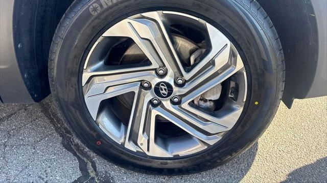 2023 Hyundai SANTA FE SE