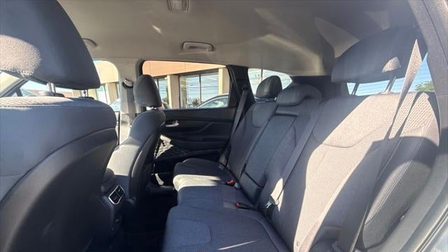 2023 Hyundai SANTA FE SE