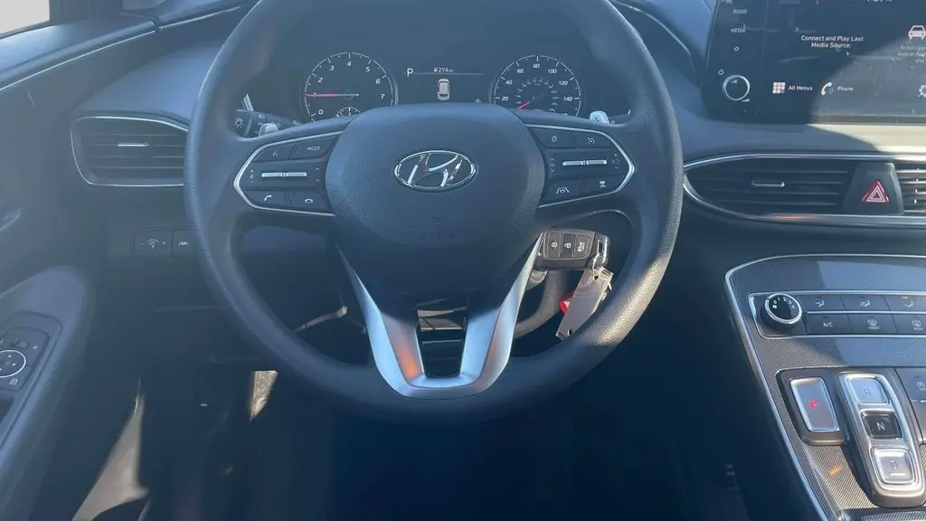 2023 Hyundai SANTA FE SE