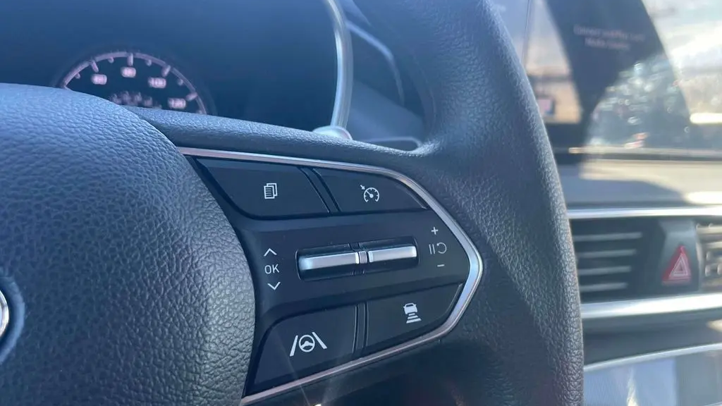 2023 Hyundai SANTA FE SE