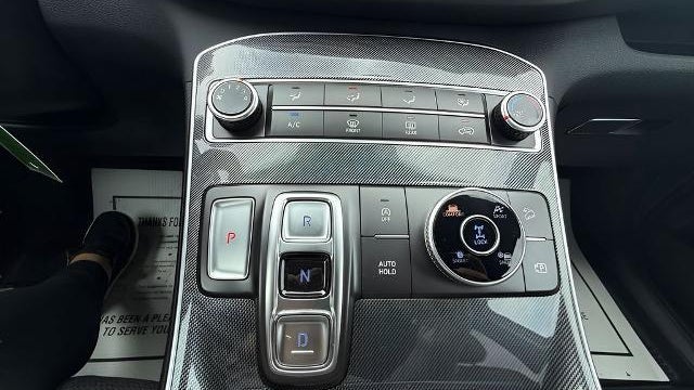 2021 Hyundai SANTA FE SE