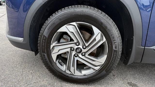 2021 Hyundai SANTA FE SE