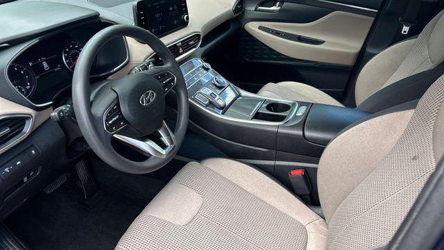 2022 Hyundai SANTA FE SE