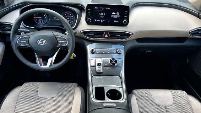 2022 Hyundai SANTA FE SE