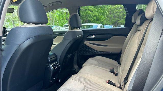 2022 Hyundai SANTA FE SE