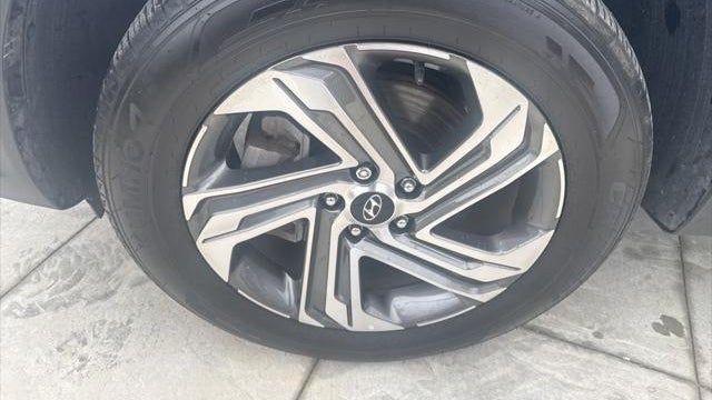 2023 Hyundai SANTA FE SE