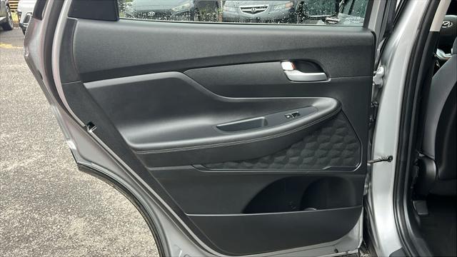 2023 Hyundai SANTA FE SE