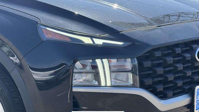 2022 Hyundai SANTA FE SE