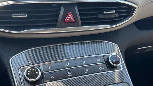 2022 Hyundai SANTA FE SE