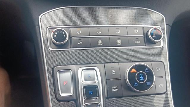 2023 Hyundai SANTA FE SE