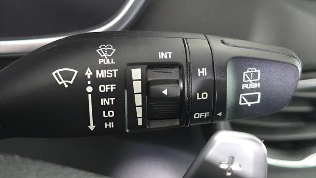 2021 Hyundai SANTA FE SE