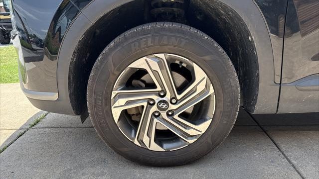 2023 Hyundai SANTA FE SE