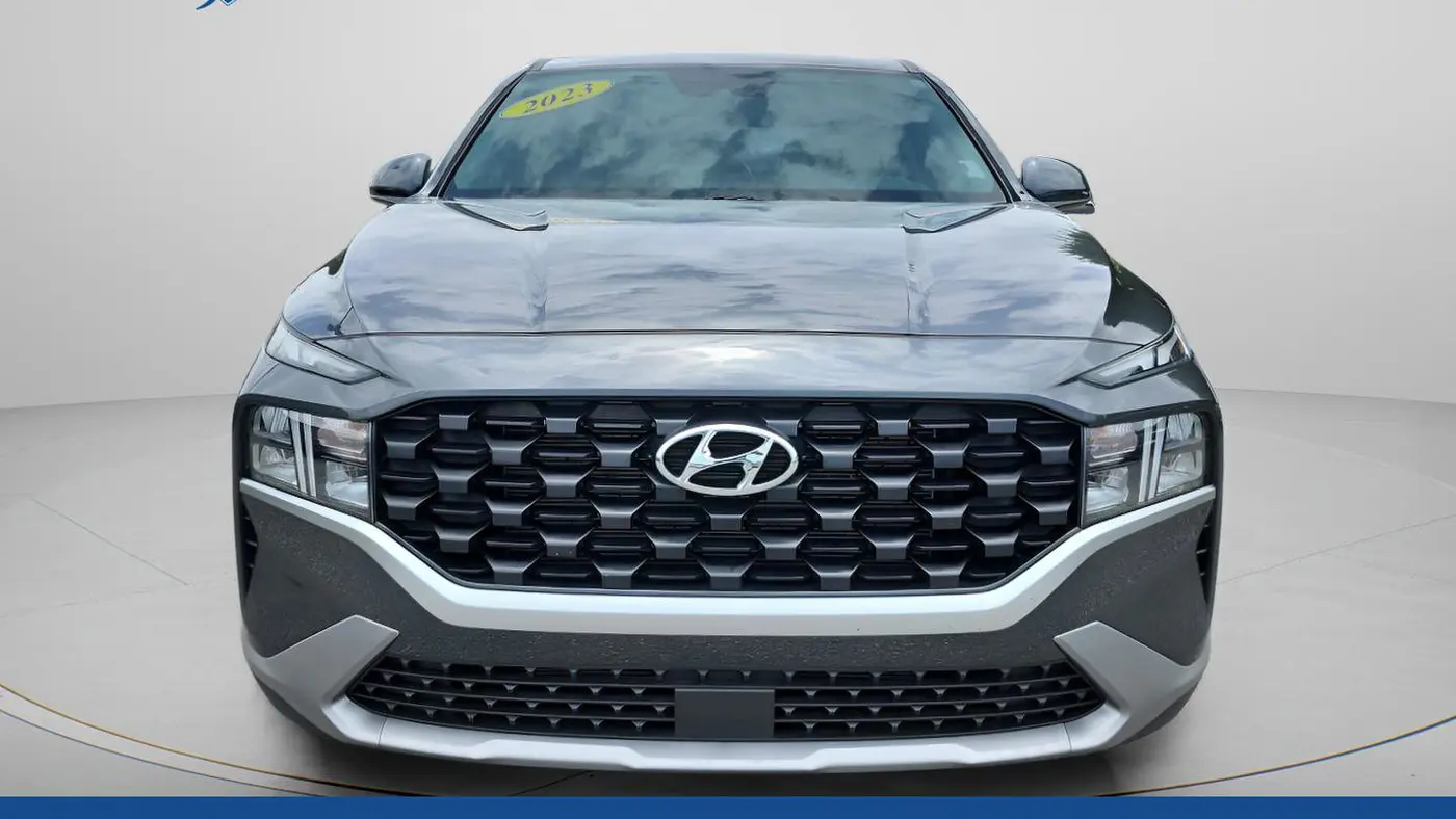 2023 Hyundai SANTA FE SE