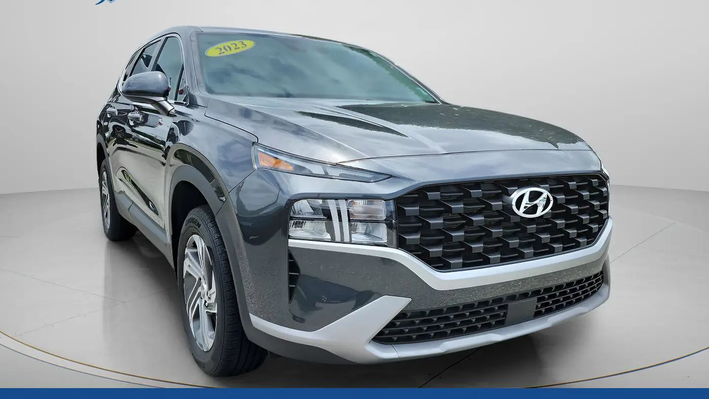 2023 Hyundai SANTA FE SE