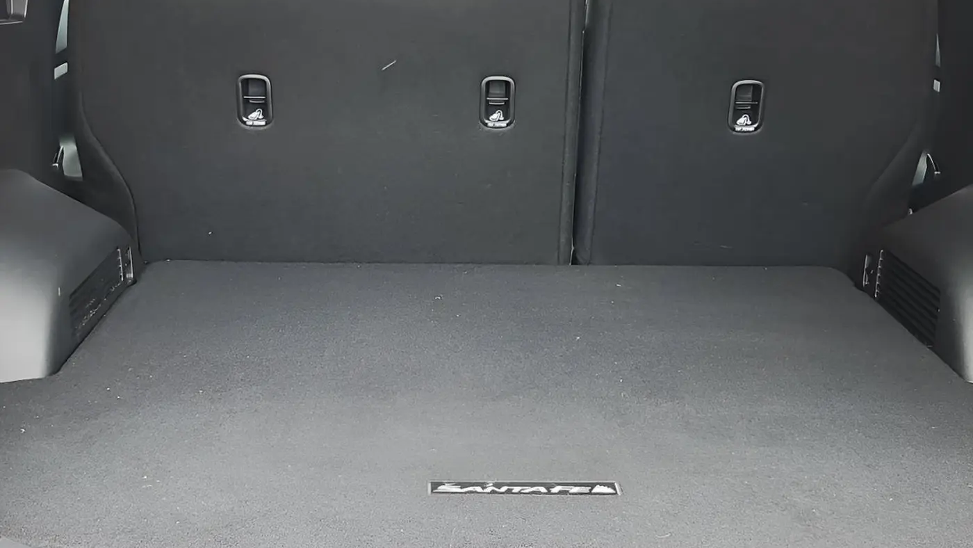 2023 Hyundai SANTA FE SE