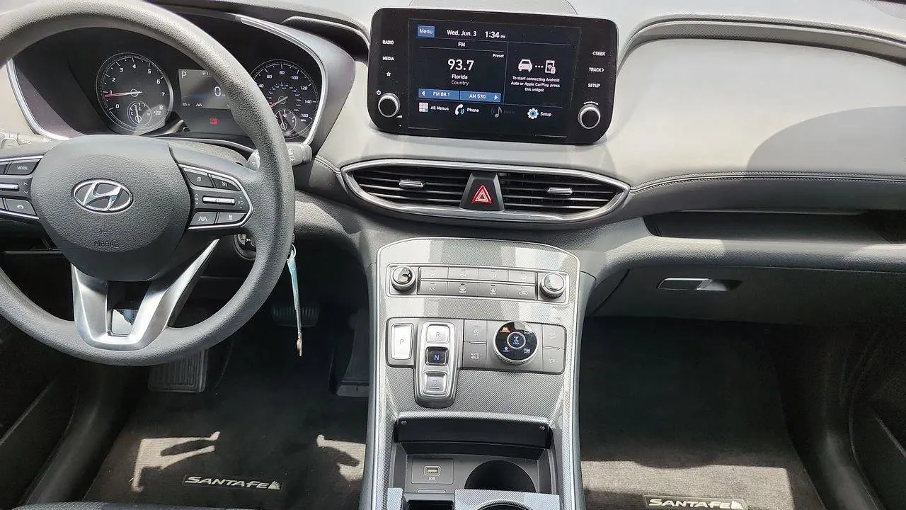 2023 Hyundai SANTA FE SE
