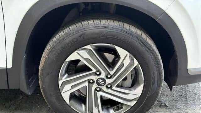 2023 Hyundai SANTA FE SE