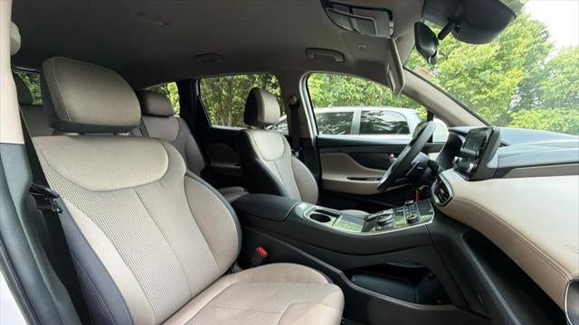 2023 Hyundai SANTA FE SE