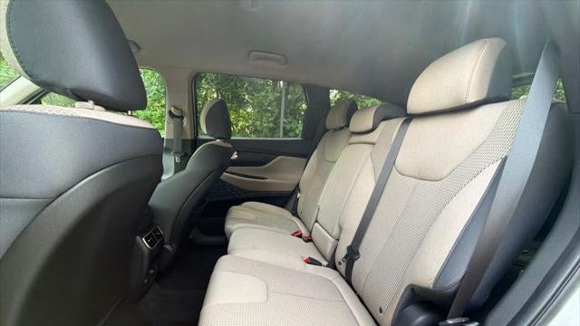 2023 Hyundai SANTA FE SE