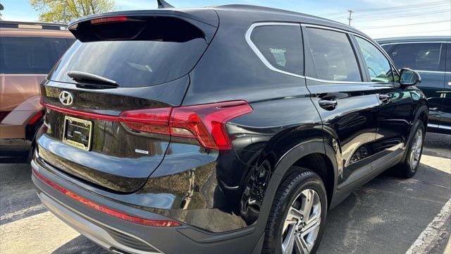 2023 Hyundai SANTA FE SE