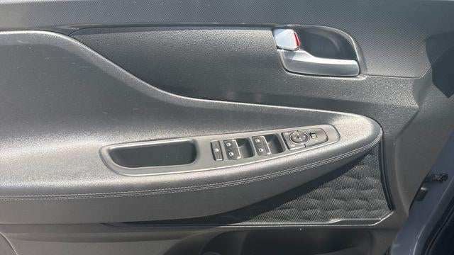 2021 Hyundai SANTA FE SE