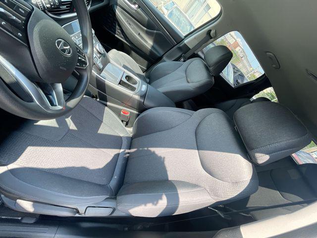 2023 Hyundai Santa Fe - $24,995