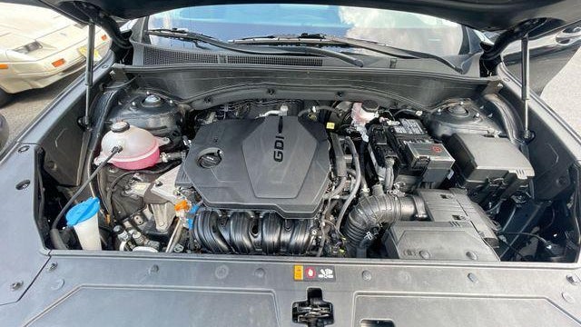 2023 Hyundai SANTA FE SE