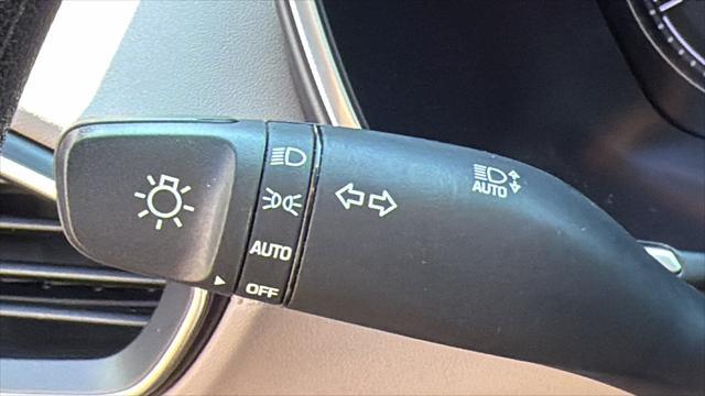 2023 Hyundai Santa Fe - $24,594