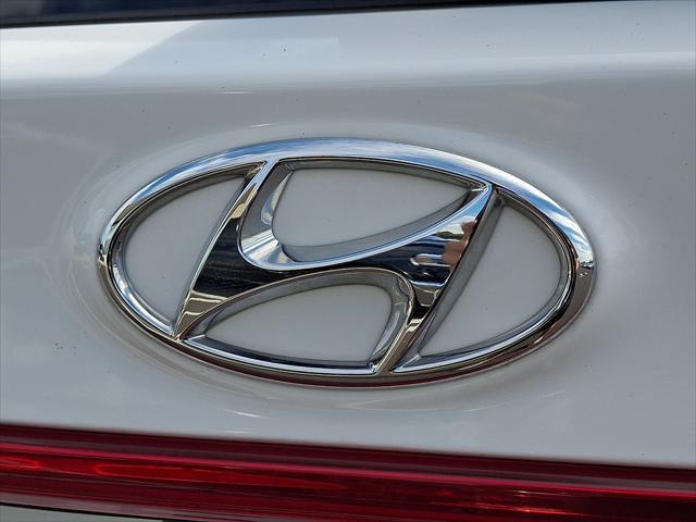 2023 Hyundai Santa Fe - $22,877