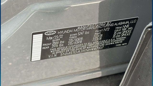 2022 Hyundai SANTA FE SE