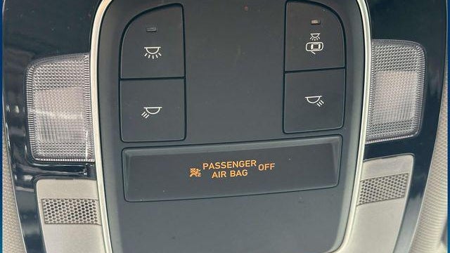 2022 Hyundai SANTA FE SE