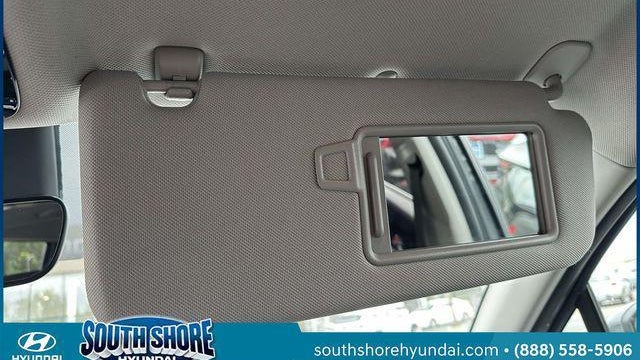 2022 Hyundai SANTA FE SE