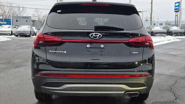 2023 Hyundai SANTA FE SE