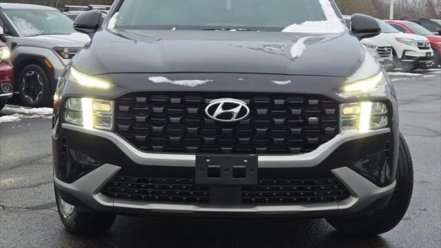 2023 Hyundai SANTA FE SE