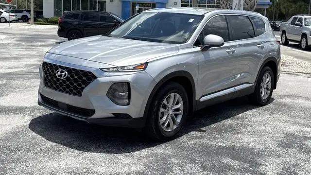 2020 Hyundai SANTA FE SE