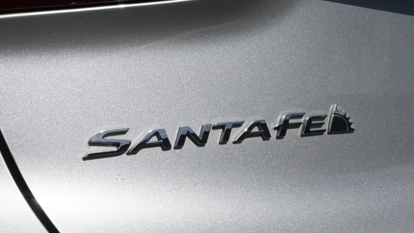 2020 Hyundai SANTA FE SE