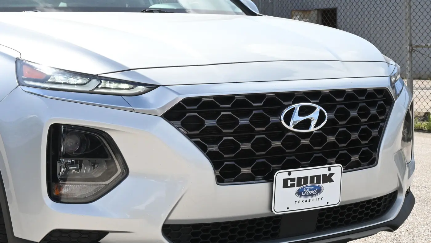 2020 Hyundai SANTA FE SE