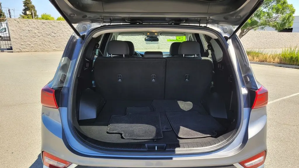 2019 Hyundai SANTA FE SE 2.4L