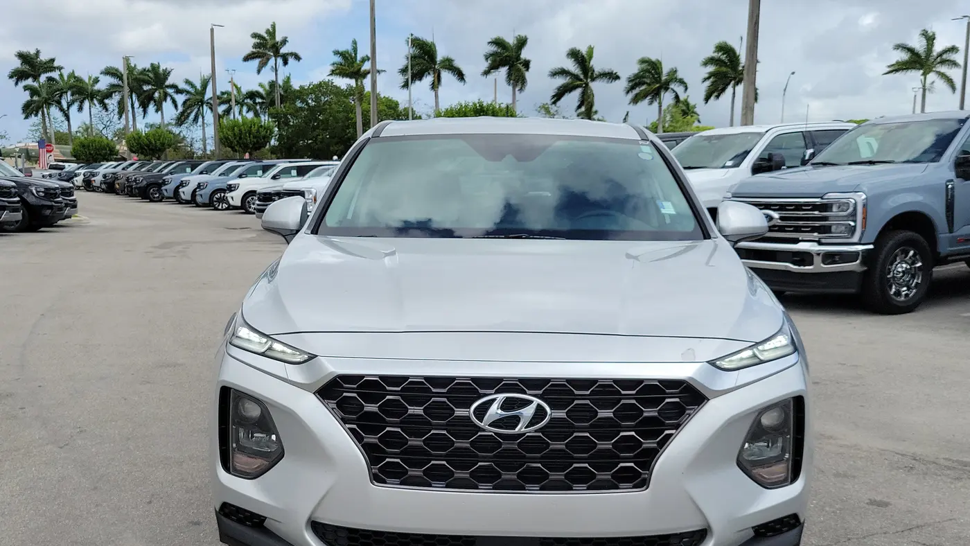 2020 Hyundai SANTA FE SE