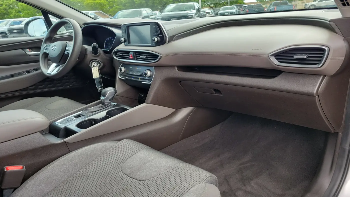 2020 Hyundai SANTA FE SE